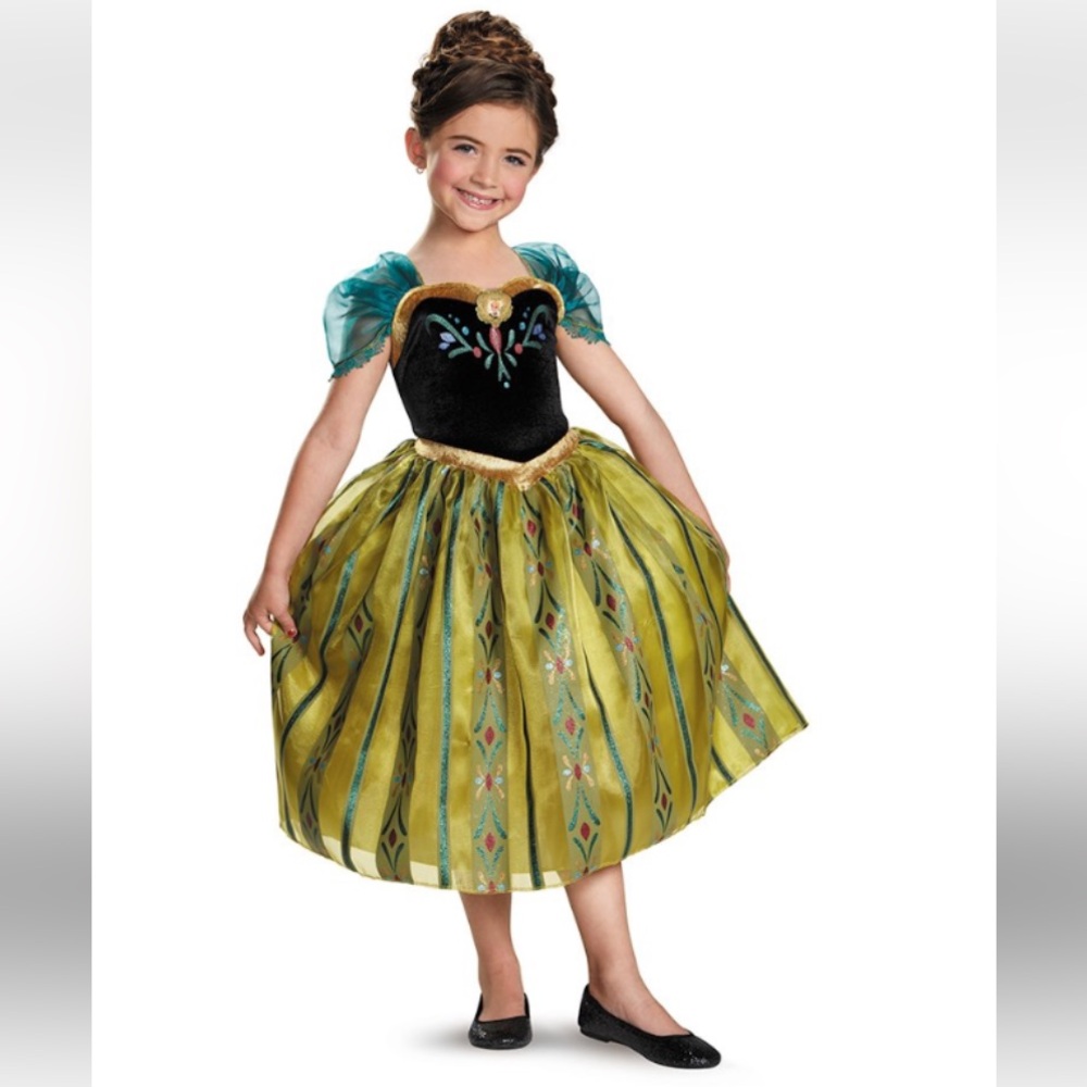 Disney Parks Frozen Anna Coronation Gown
Girls Costume size large 10/12